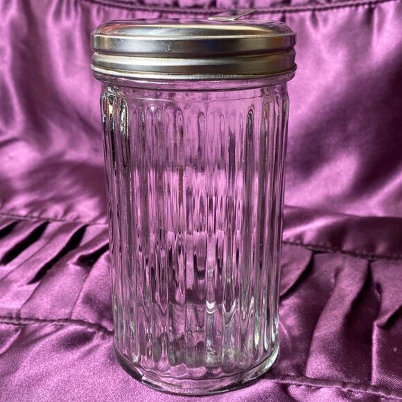 Vintage Anchor Hocking Sugar Dry Goods Clear Ribbed Metal Top flip opening pour - Picture 3 of 10